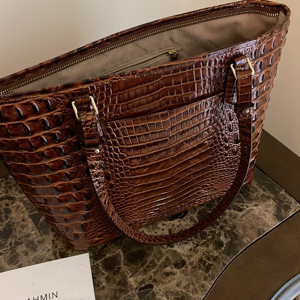 Authentic Brown Brahmin Medium Asher Shoulder Pur… - image 4